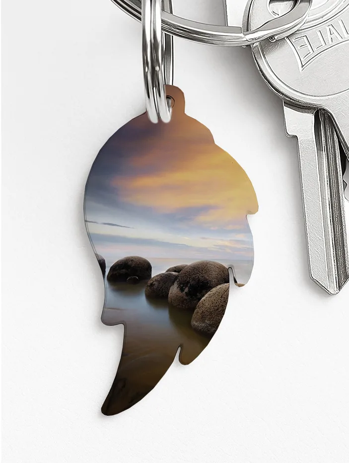 Металлический орёл на крыло мотоцикла — детальный ракурс