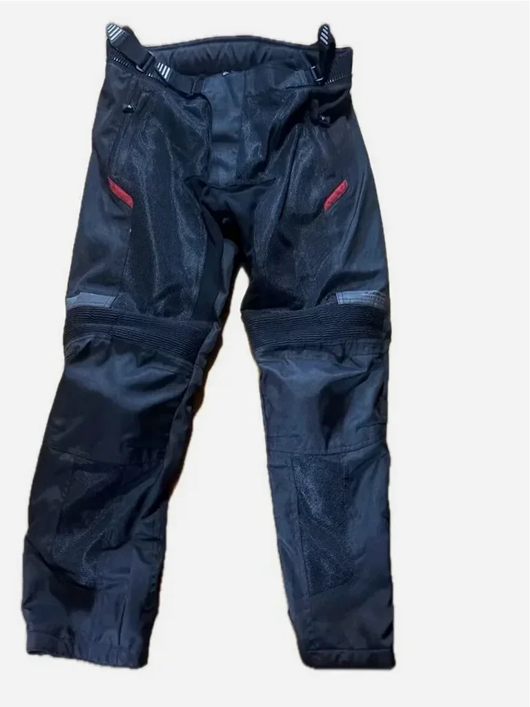 Защитная экипировка Komine PK-707 — детальный ракурс