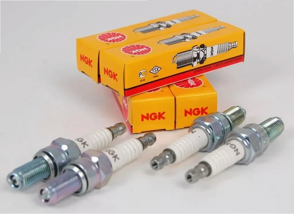 Свечи зажигания NGK для мотоциклов — детальный ракурс