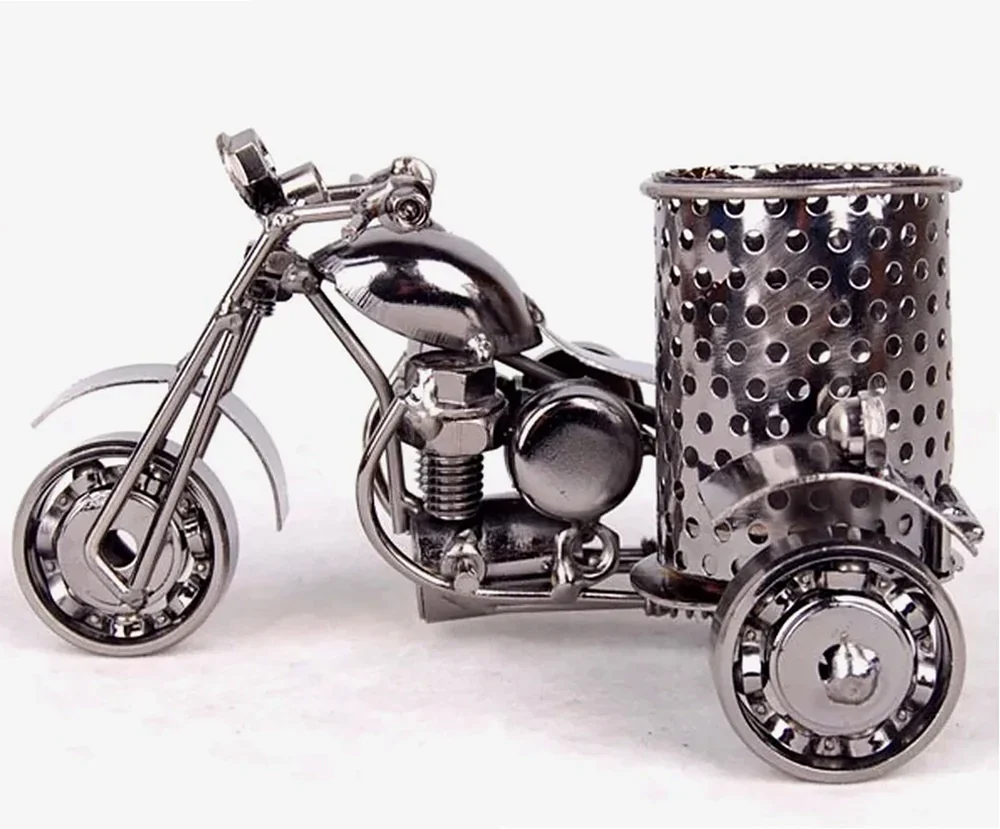 Габаритный фонарь Harley-Davidson (б/у) — детальный ракурс