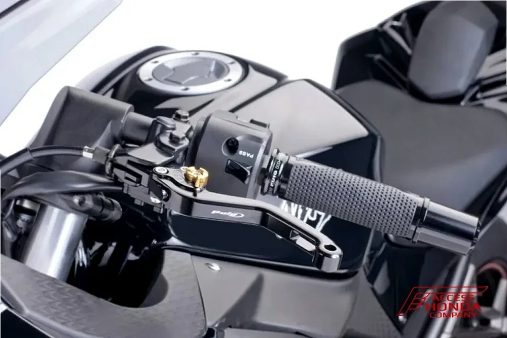 Рычаги сцепления и тормоза для Honda — детальный ракурс