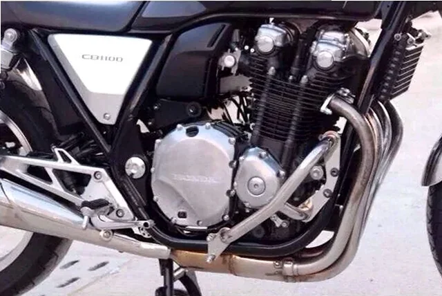 Задние дуги безопасности для Honda VT1100 Sabre — детальный ракурс