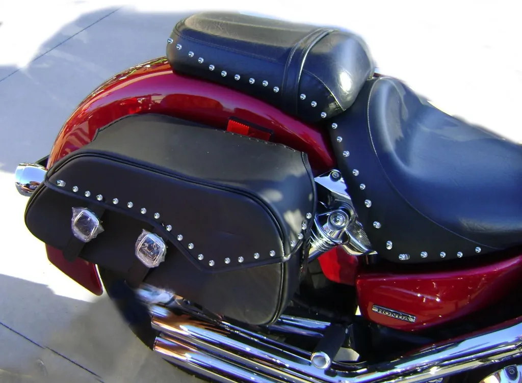 Хромированные накладки пультов для Honda VTX 1800 — фото 1